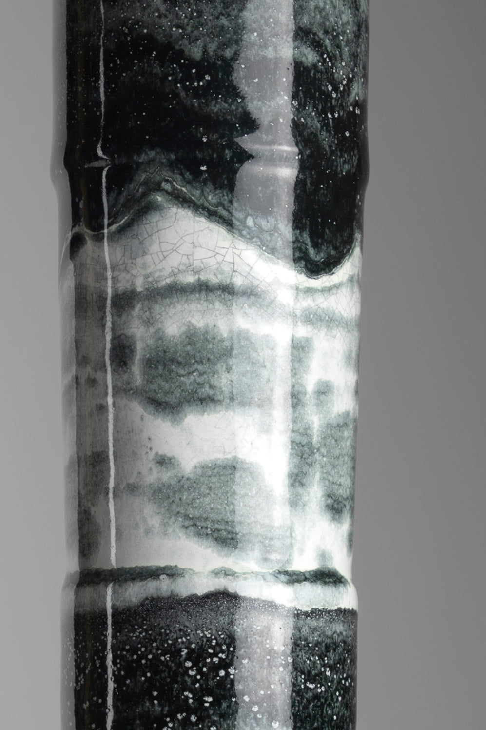 Monument Vase