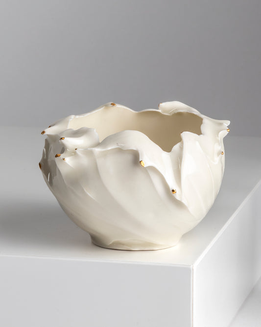 Porcelain and Gold Lustre Plash Cups