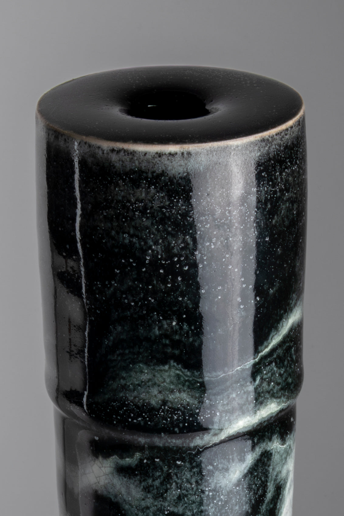Monument Vase
