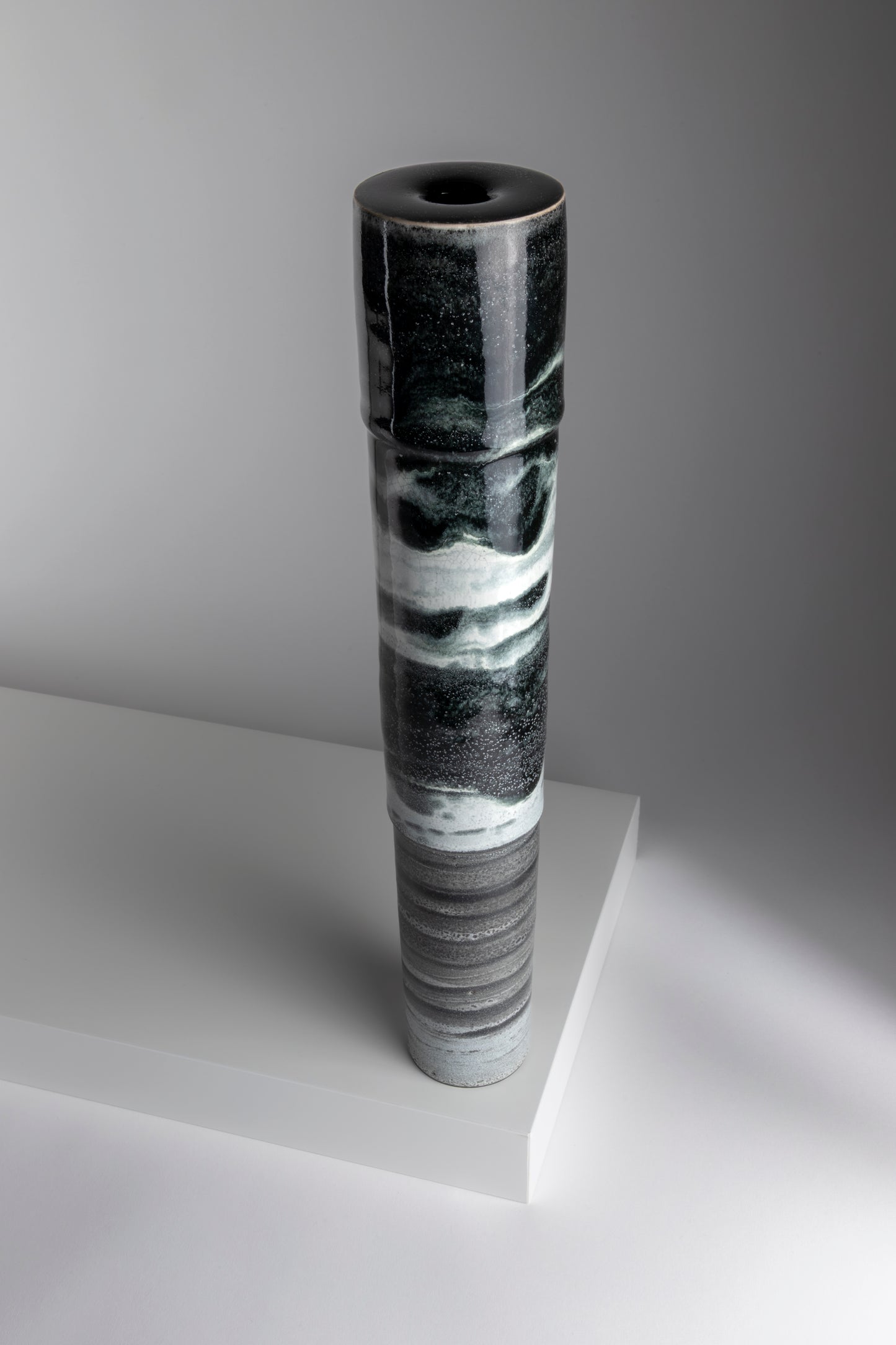 Monument Vase