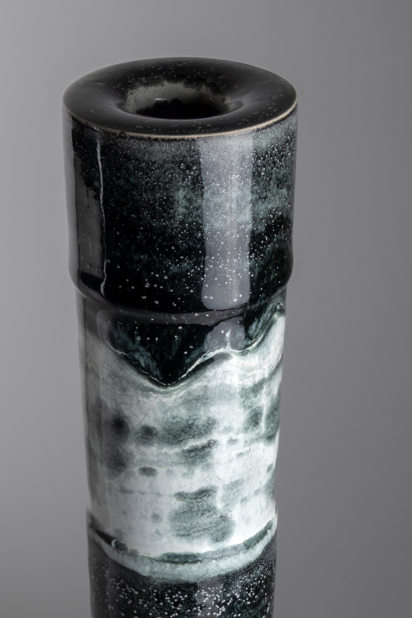 Monument Vase