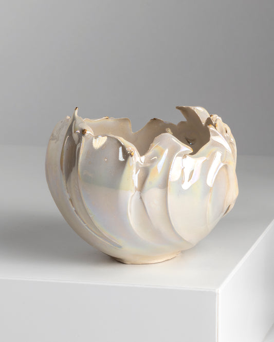 White Stoneware Mother of Pearl and Gold Lustre Plash Cups